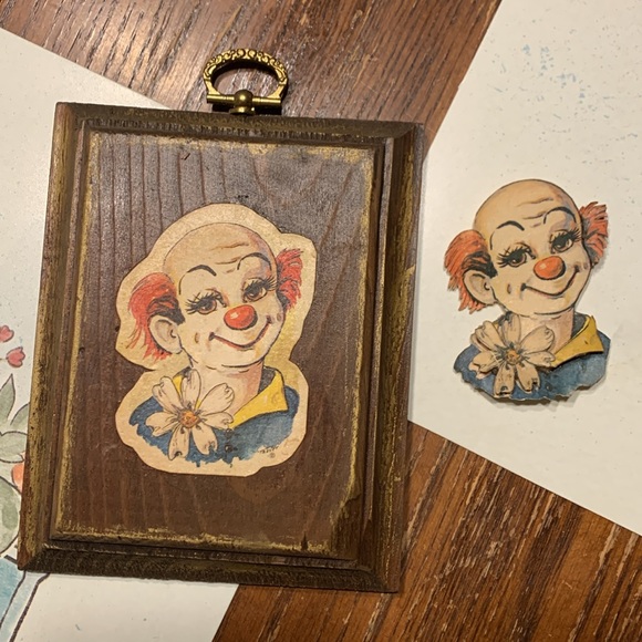 Set of 2, Vintage clown wall hanging plaques with extra pieces - Picture 2 of 7